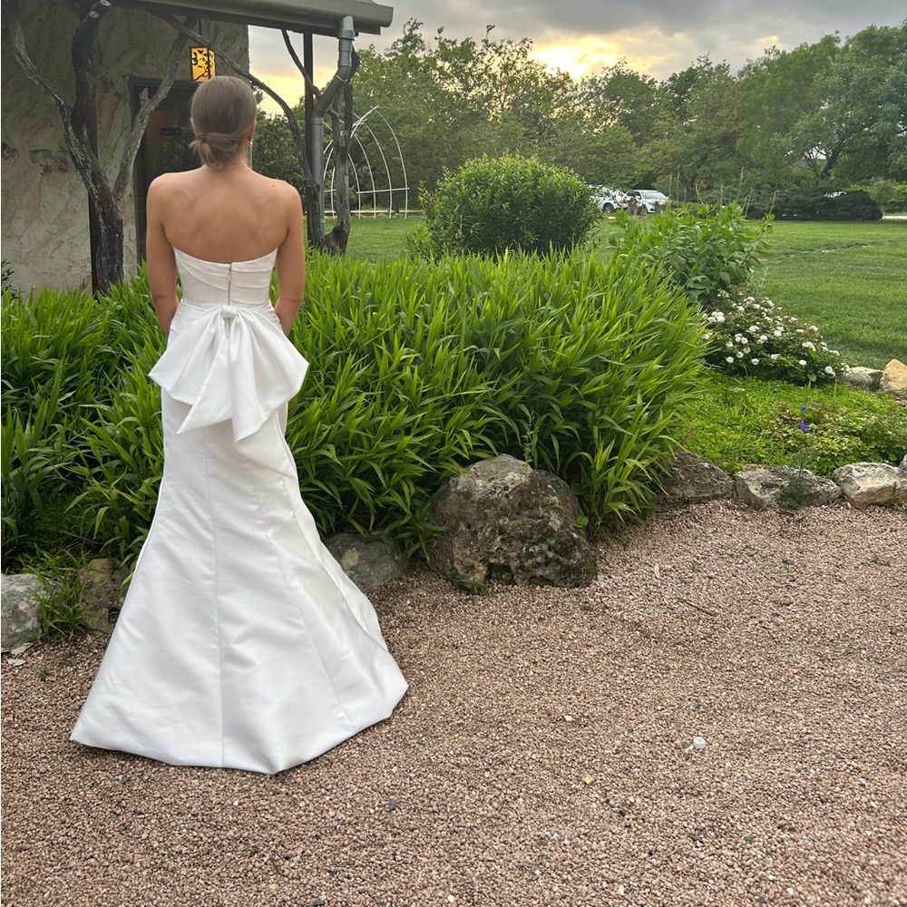 White mikado silk bow for wedding dress